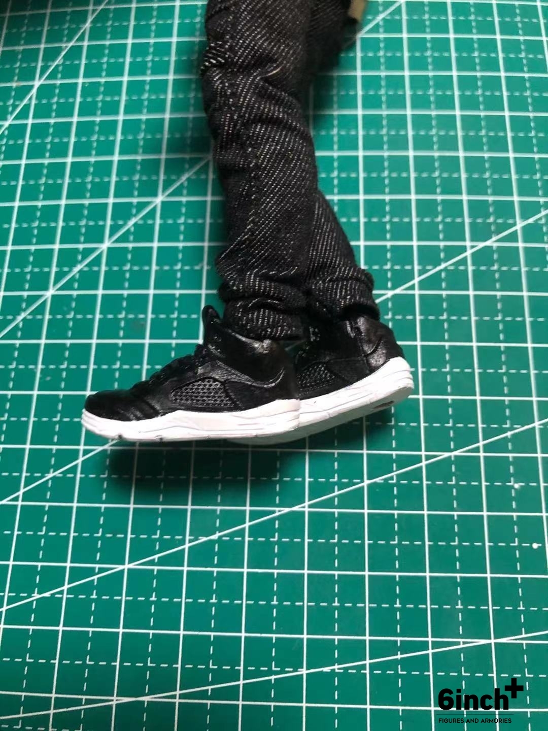 Hoodz: Vapor Sneakers and Work boots