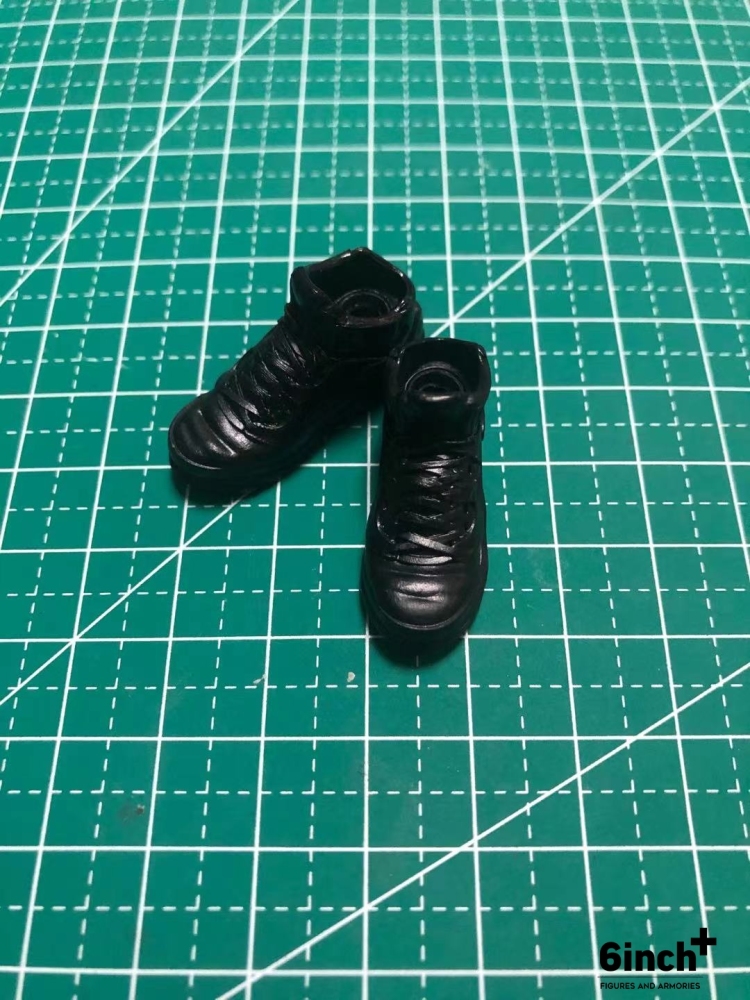 Hoodz: Vapor Sneakers and Work boots