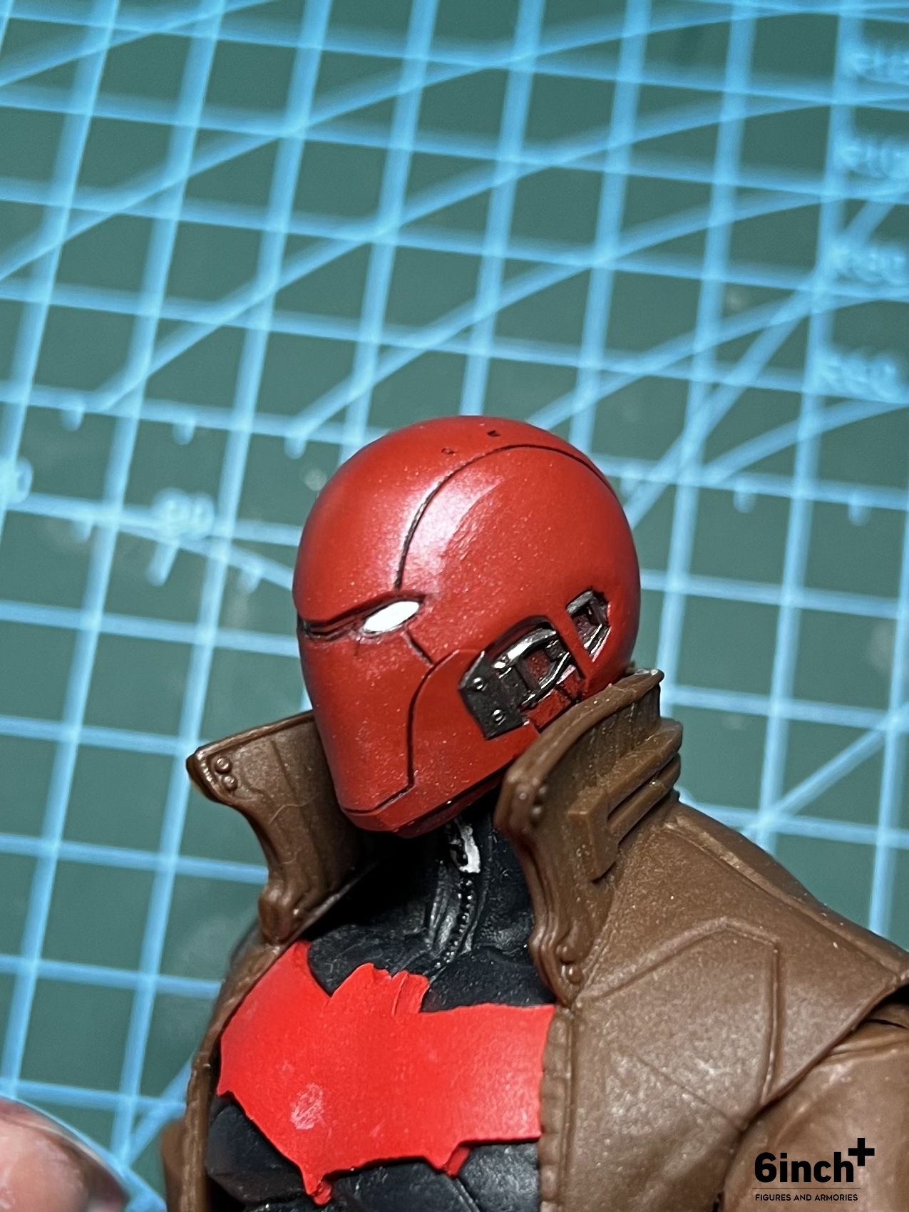Mezco One:12  injustice red hood head