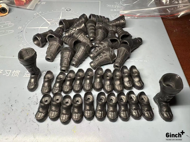 Recasting Parts: Death dealer's forearms,KGB legs,KGB boots, harness