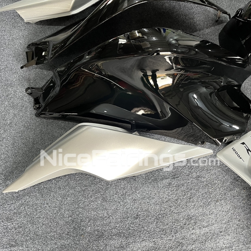2010-2013 HONDA VFR1200F Perfect Fit Fairings