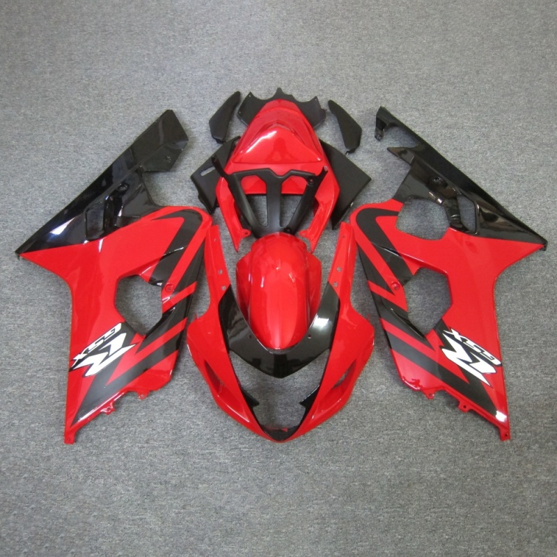 Motorbike Fairings for Suzuki GSXR600 750 2004-2005 K4, High-Quality ABS Panel Kit, Carbon Fiber Look, Customizable Aftermarket