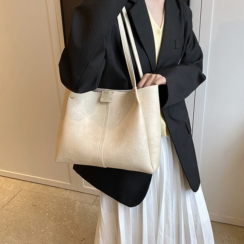 Cross-border tote bag 2024 new one-shoulder armpit bag retro simple large-capacity bag versatile fashion texture women's bag