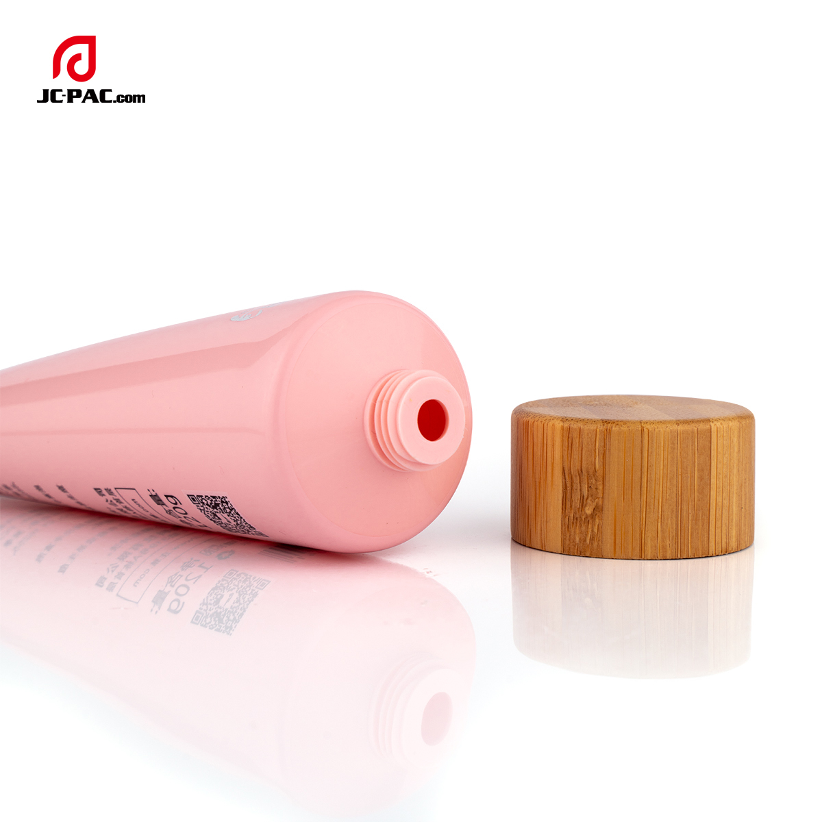 40mm Diameter Eco-friendly 100ml Empty Cosmetics Plastic Tubes for Cleanser with Wooden / Bamboo Cap Packaging