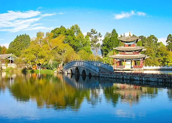 8 Days Private Tour of Kunming - Dali - Lijiang - Shangri-La