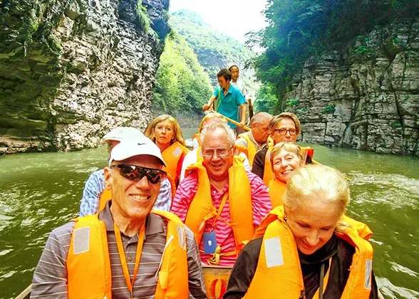 16 Days Private Tour of Beijing - Xi'an - Guilin - Yangshuo - Guilin - Chengdu - Chongqing - Yangtze River Cruise - Yichang - Shanghai