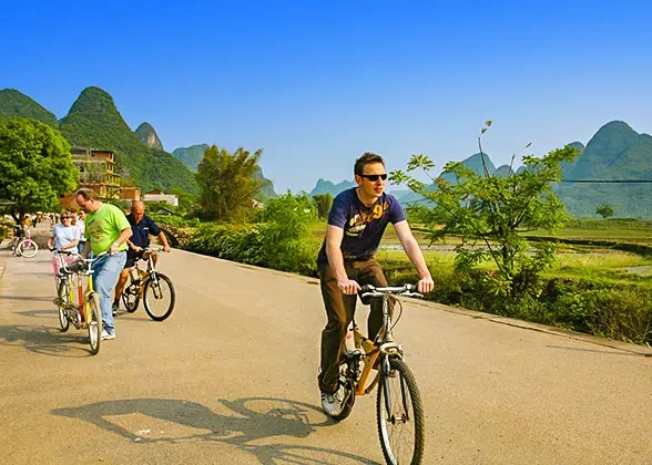 16 Days Private Tour of Beijing - Xi'an - Guilin - Yangshuo - Guilin - Chengdu - Chongqing - Yangtze River Cruise - Yichang - Shanghai