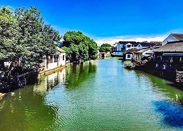 15 Days Beijing - Xi'an - Guilin - Yangshuo - Guilin - Chongqing - Yangtze River Cruise - Yichang - Suzhou - Shanghai
