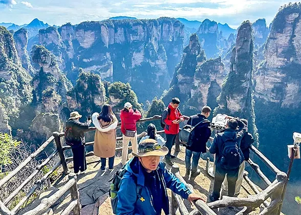 21 Days Private Tour of Beijing - Xi'an - Chengdu - Lijiang - Dali - Kunming - Guilin - Yangshuo - Guilin - Zhangjiajie - Shanghai - Suzhou - Shanghai