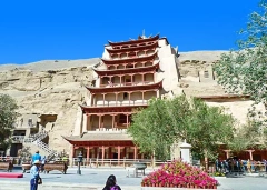 13 Days Private Tour of Beijing - Kashgar - Urumqi - Turpan - Dunhuang - Xi'an - Shanghai