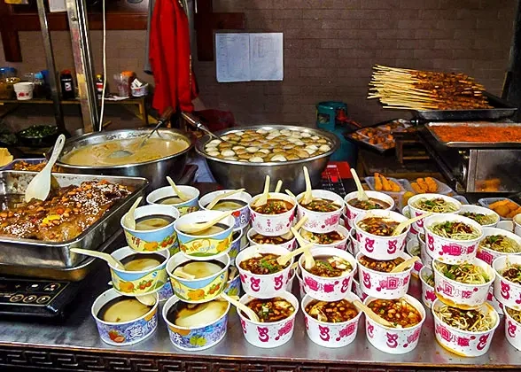 2 Days Chengdu Panda & Food Tour