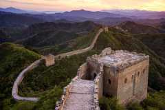 Beijing: Jinshanling, Simatai Wall and Gubei Water Town Tour