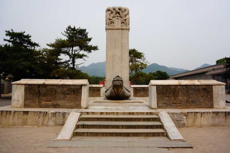 Juyongguan Great Wall, Sacred Way & Ming Tombs Trip