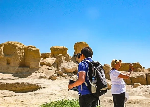 13 Days Private Tour of Beijing - Xi'an - Dunhuang - Turpan - Urumqi - Shanghai