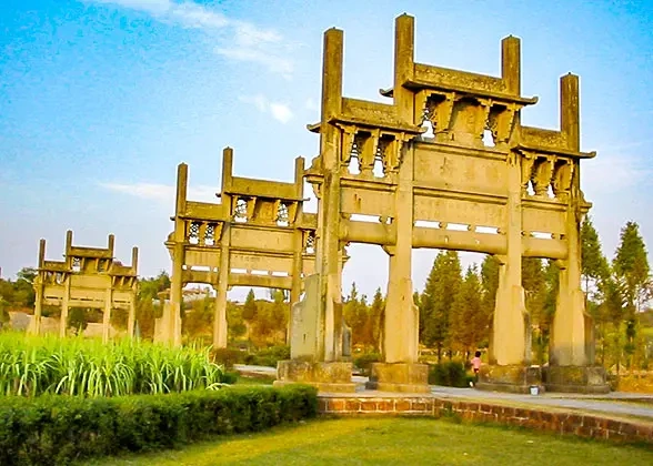 5 Days Private Tour of Huangshan - Hongcun Village - Huizhou District - Shexian County
