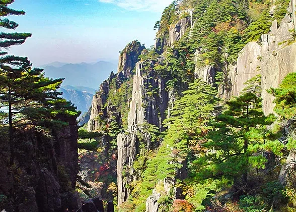 4 Days Private Tour to Huangshan & Hongcun Village