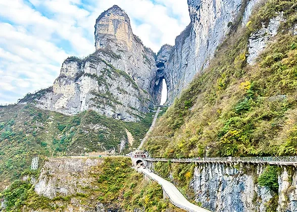 5 Days to Zhangjiajie, Furong & Fenghuang