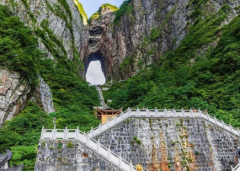 5 Days to Zhangjiajie, Furong & Fenghuang