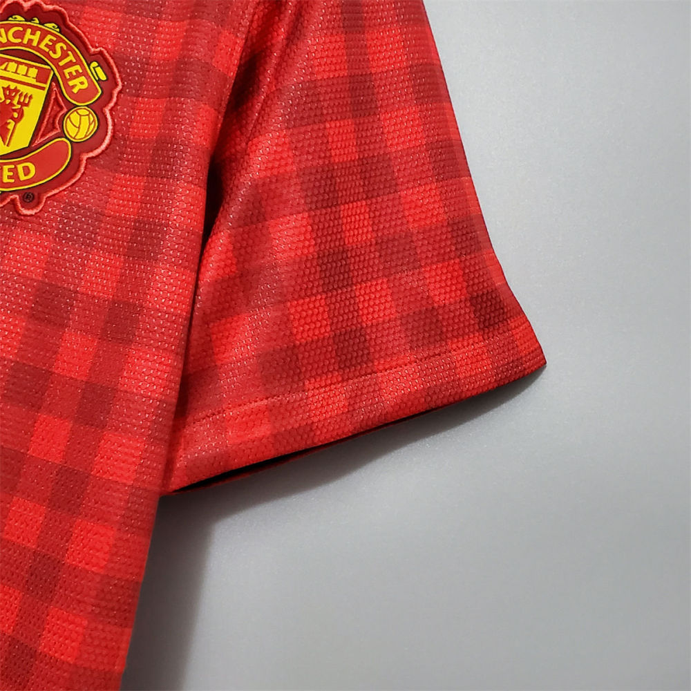 Retro Manchester United 12/13 home jersey Fan Version