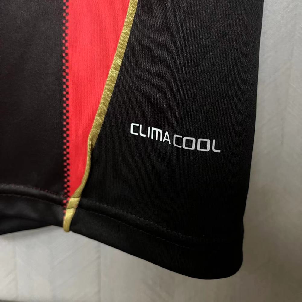 Retro AC Milan 2010/11 Home jersey Fan Version