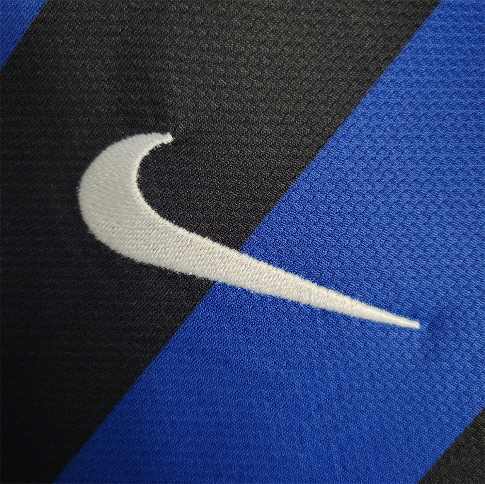 Retro Inter Milan 09/10 Home jersey Fan Version