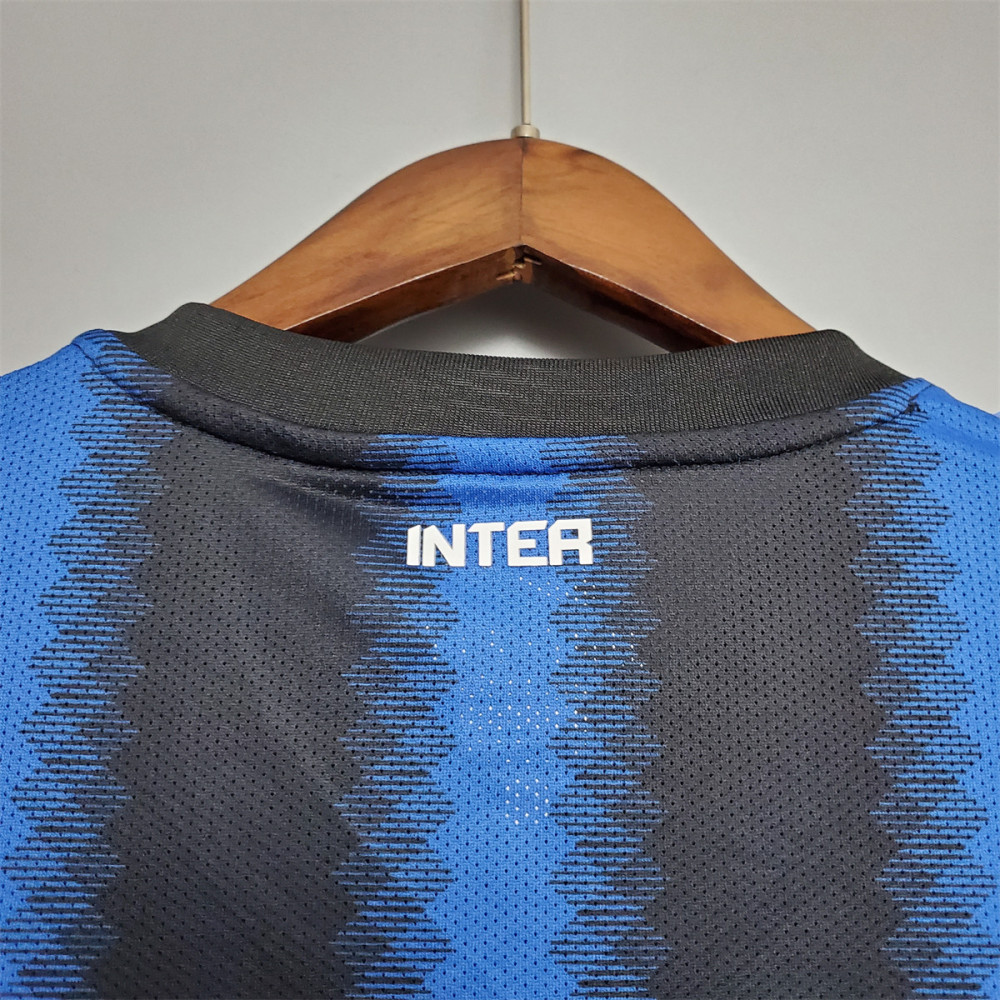 Retro Inter Milan 10/11 long-sleeved home jersey Fan Version