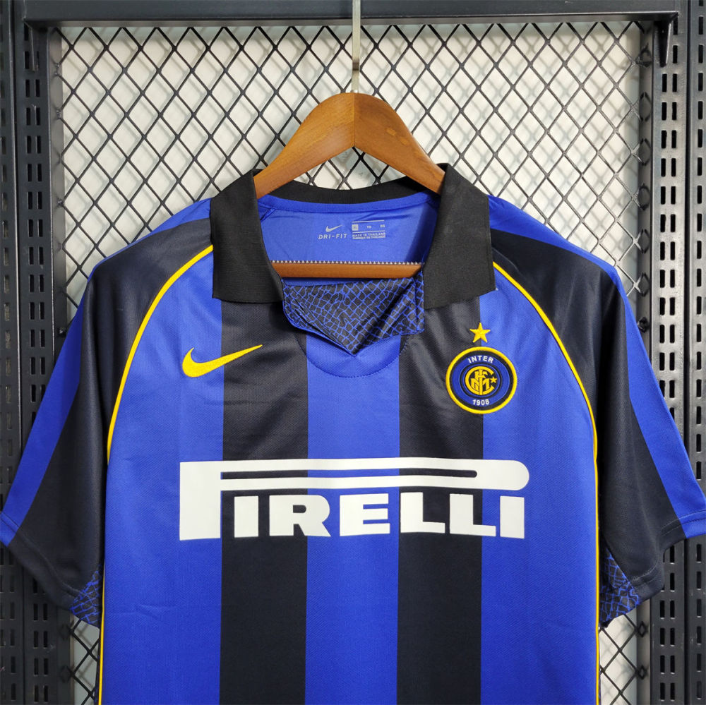 Retro Inter Milan 01/02 Home jersey Fan Version