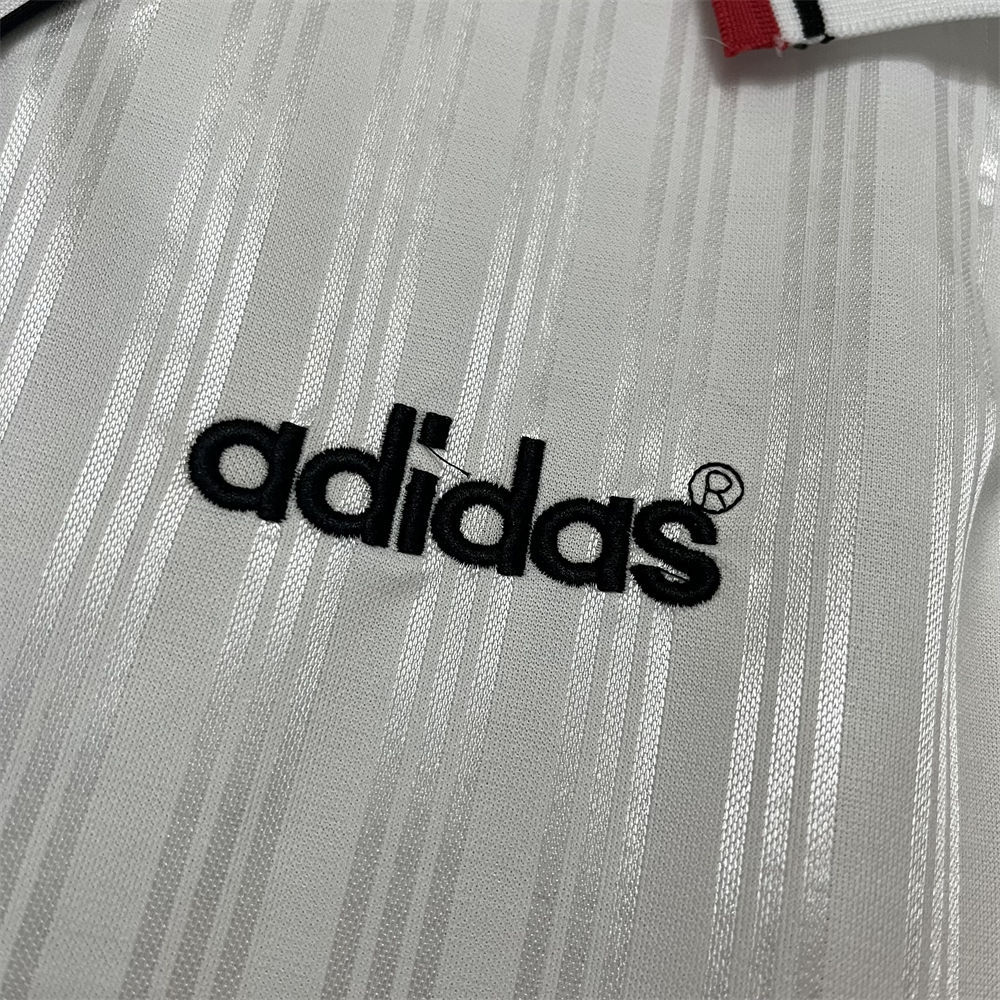 Retro River Plate 95/96 Home jersey Fan Version