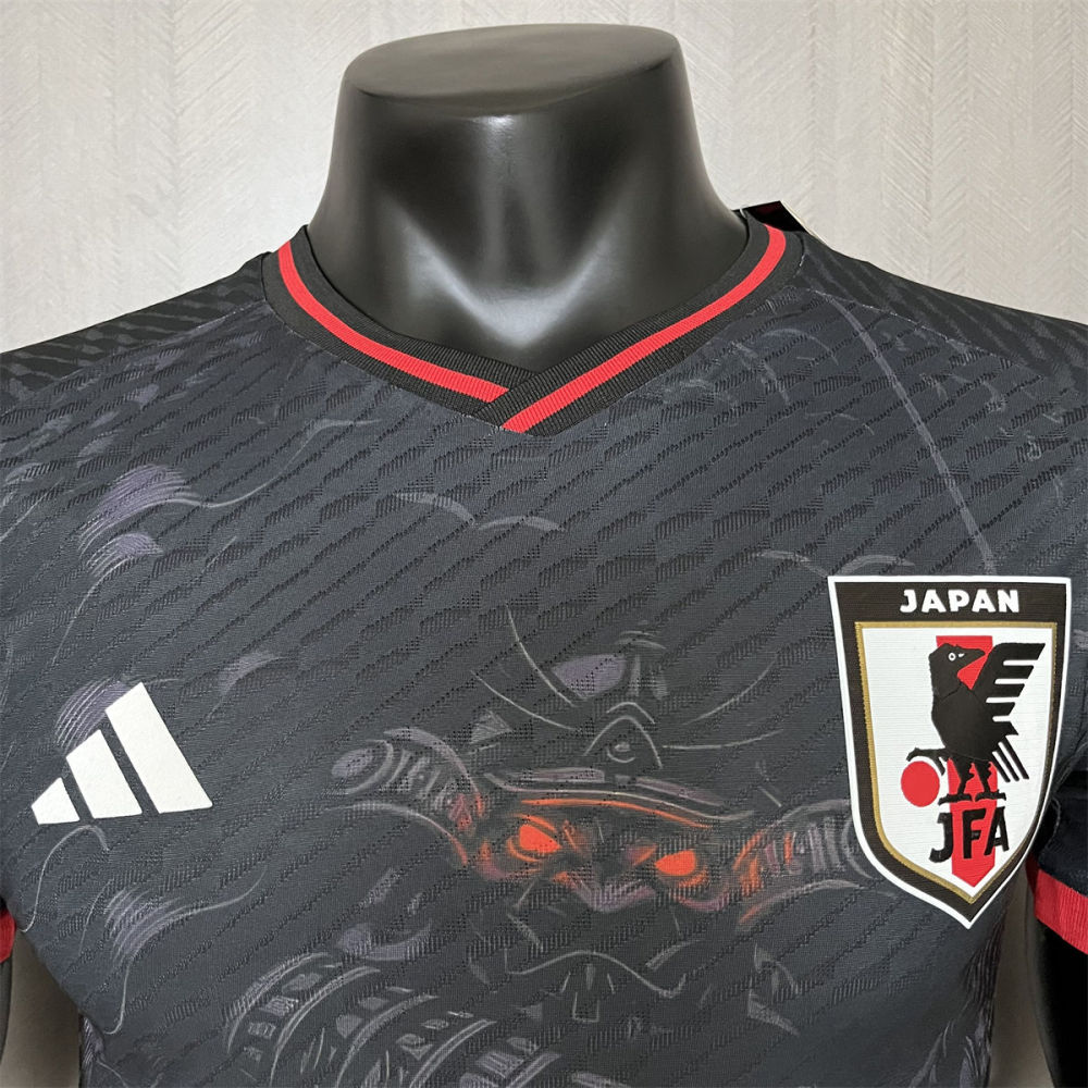 24/25 Japan Special Edition Black Jersey Player Version