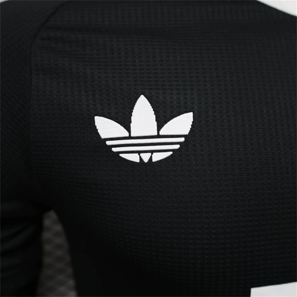 24/25 Bayern Munich Black Special edition Jersey Player Version