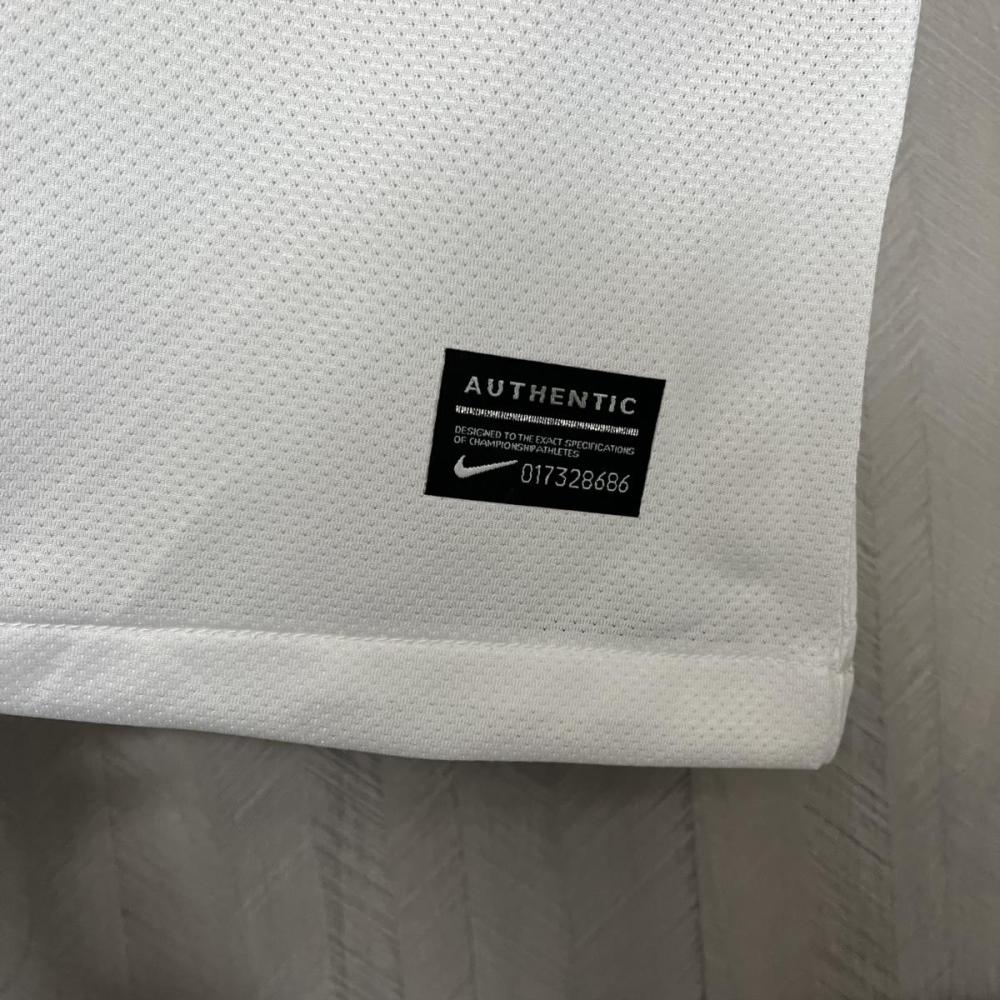 Retro 2011/12 Santos Home jersey Fan Version