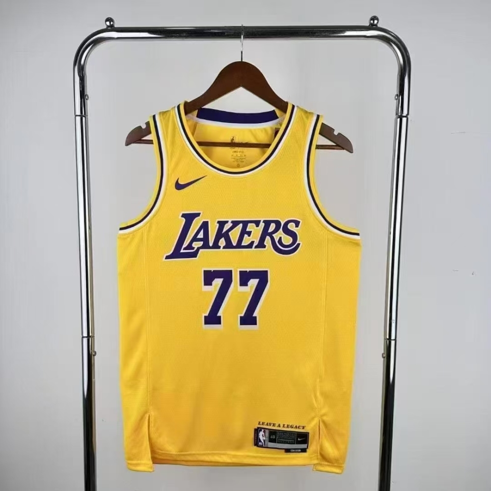 NBA Los Angeles Lakers Dončić#77 2025 Gold Association Edition Swingman Jersey S-XXL