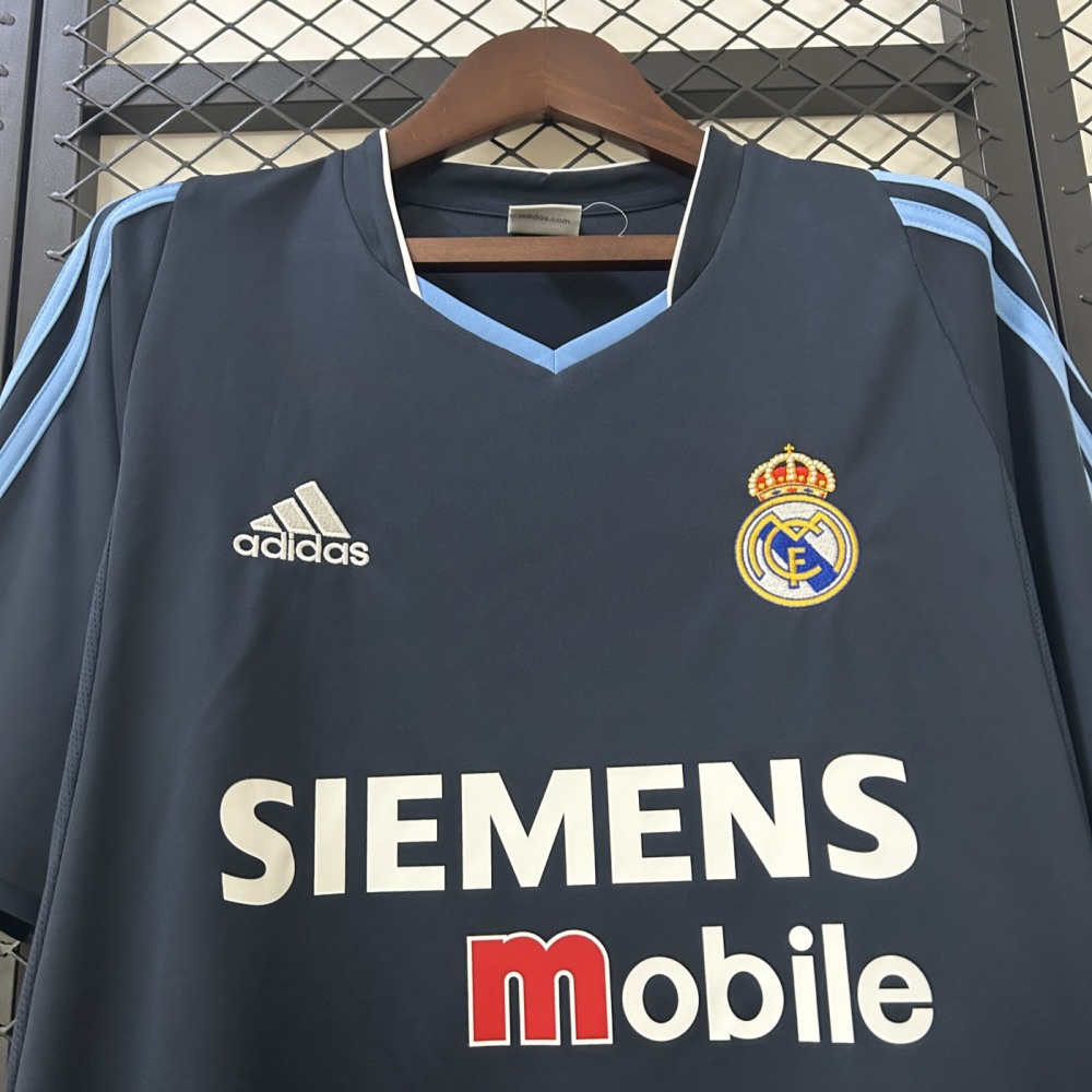 Retro Real Madrid 03/04 Away jersey Fan Version