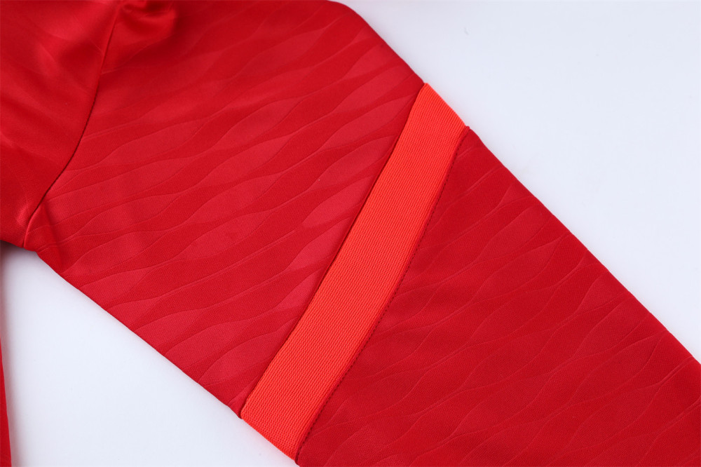 2021 Liverpool Red Long-sleeved half-pull training kit Football team kit