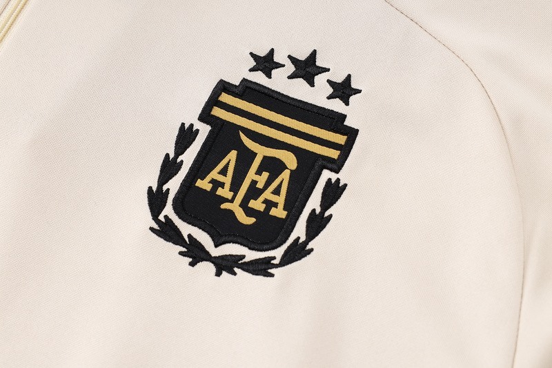 24/25 Argentina beige Long-sleeved half-pull training kit Football team kit