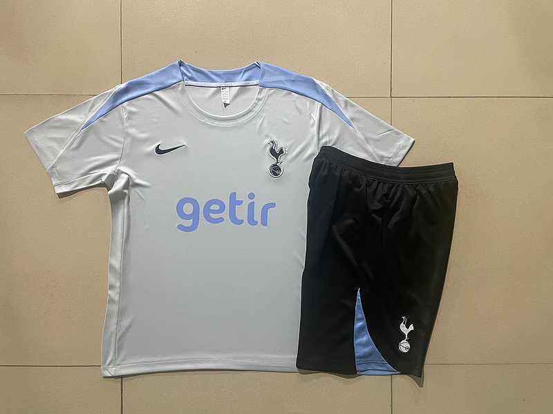 24/25 Tottenham light gray Training Set Shirt and Shorts