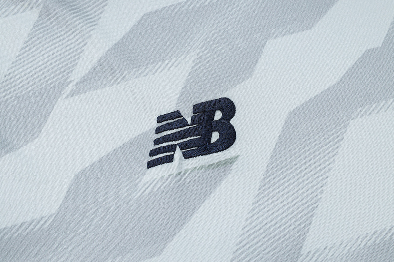 24/25 Sao Paulo Light Gray Training Set Shirt and Shorts