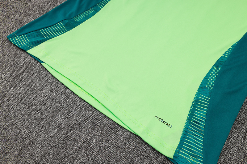 24/25 Mexico Green Training Set Shirt and Shorts