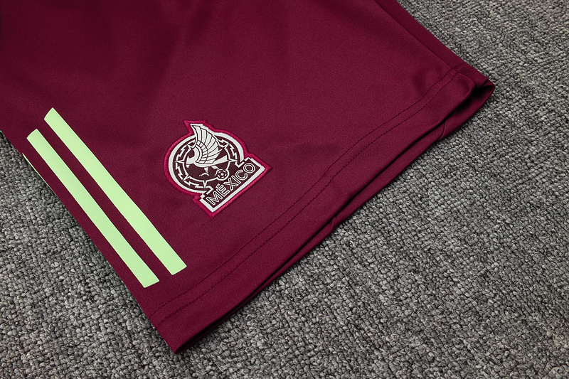24/25 Mexico Green Training Set Shirt and Shorts