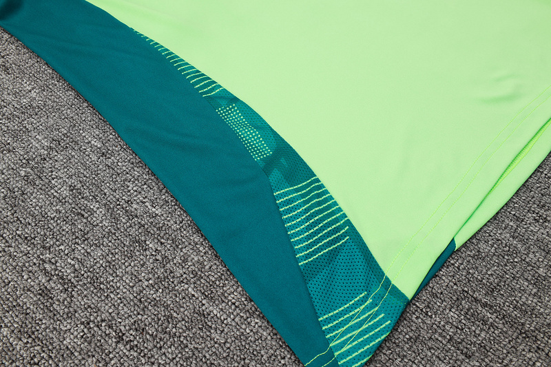 24/25 Mexico Green Training Set Shirt and Shorts