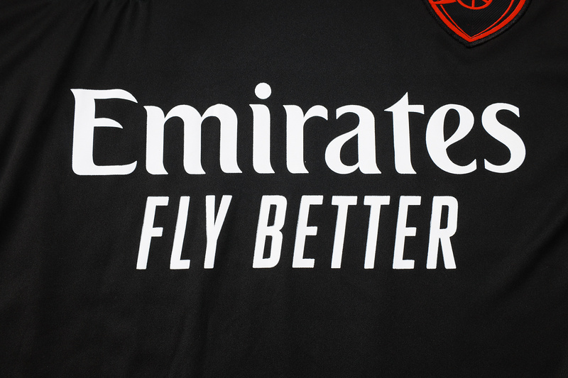 24/25 Arsenal Black Training Set Shirt and Shorts