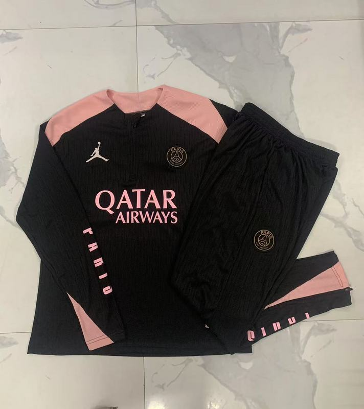 24/25 Paris Black Long-sleeved half-pull training kit Football team kit