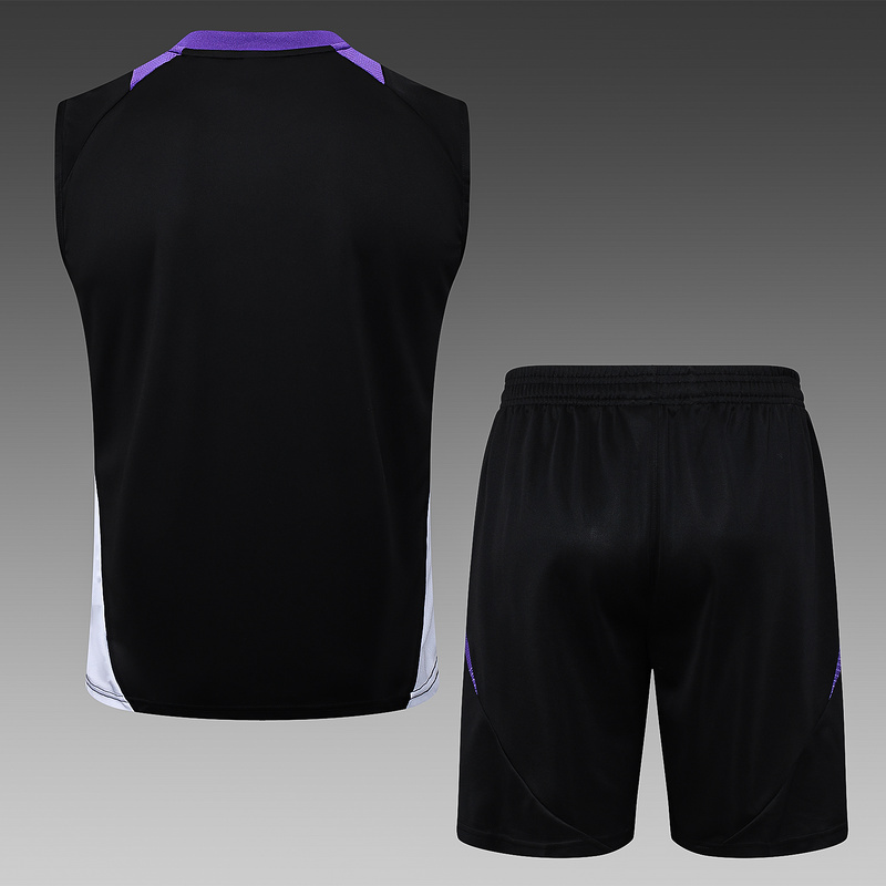 24/25 Real Madrid Black Training Set Shirt and Shorts
