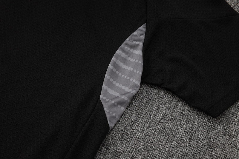 24/25 Real Madrid Black Training Set Shirt and Shorts