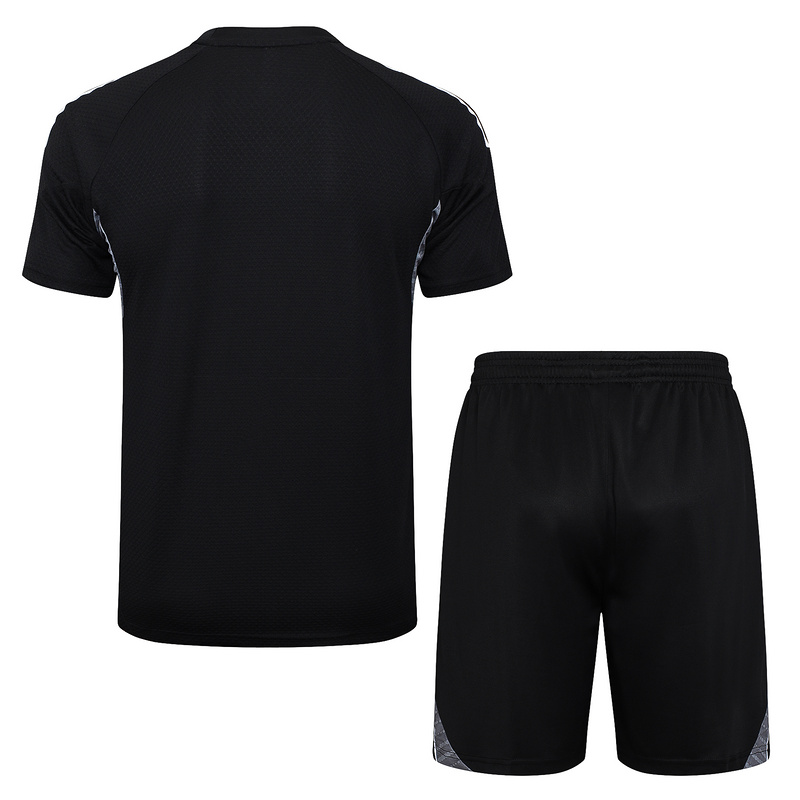 24/25 Real Madrid Black Training Set Shirt and Shorts