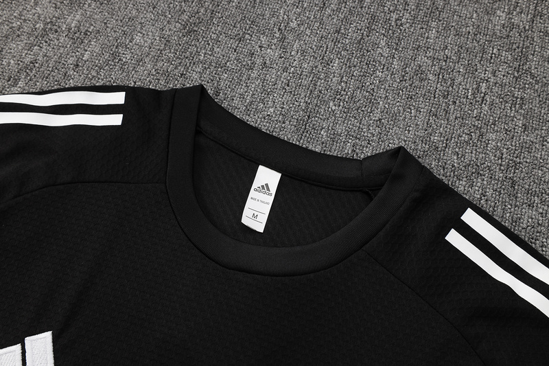 24/25 Real Madrid Black Training Set Shirt and Shorts