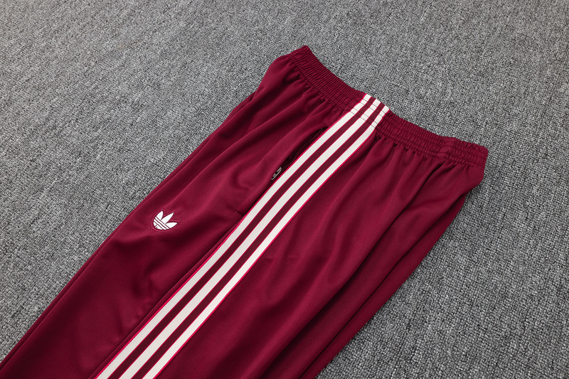 2024/25 Bayern Munich Red Jacket Training Suit Set Football Team Shirt Sports Fashion