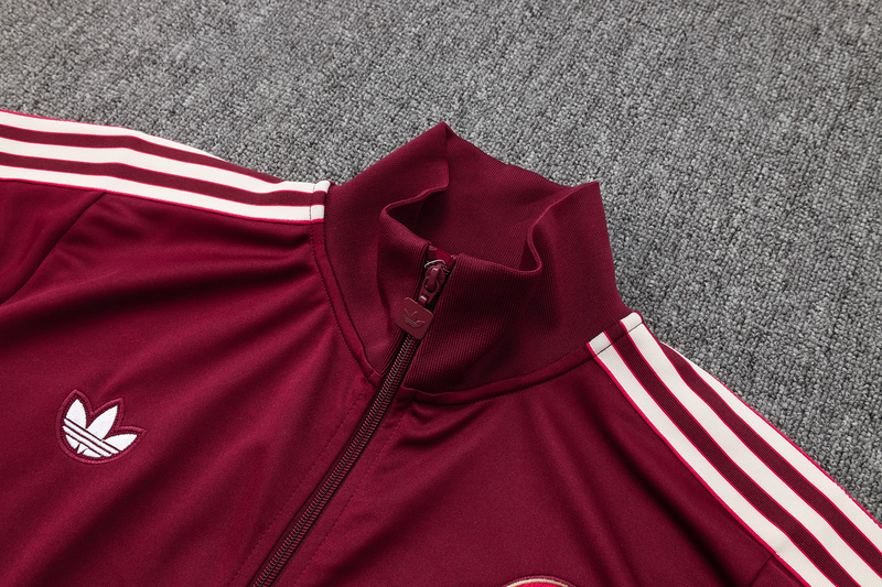 2024/25 Bayern Munich Red Jacket Training Suit Set Football Team Shirt Sports Fashion