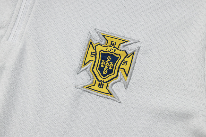 2024/25 Portugal Off white Long-sleeved half-pull training kit Football team kit