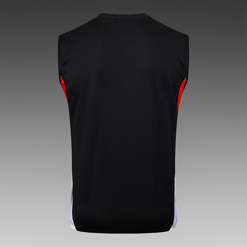 2025/26 Bayern Munich Black Training Set Shirt and Shorts